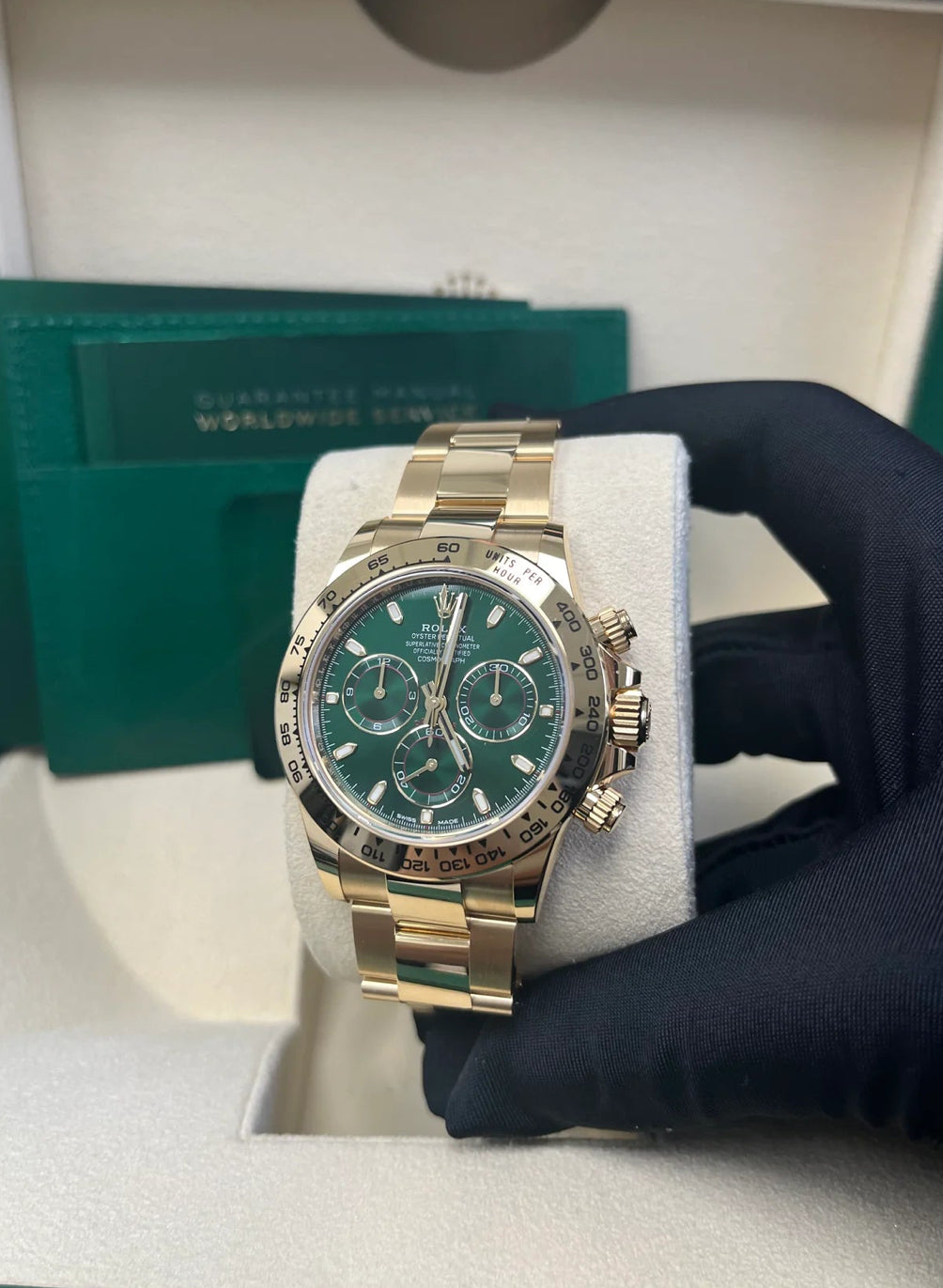 ROLEX DAYTONA GOLD & GREEN