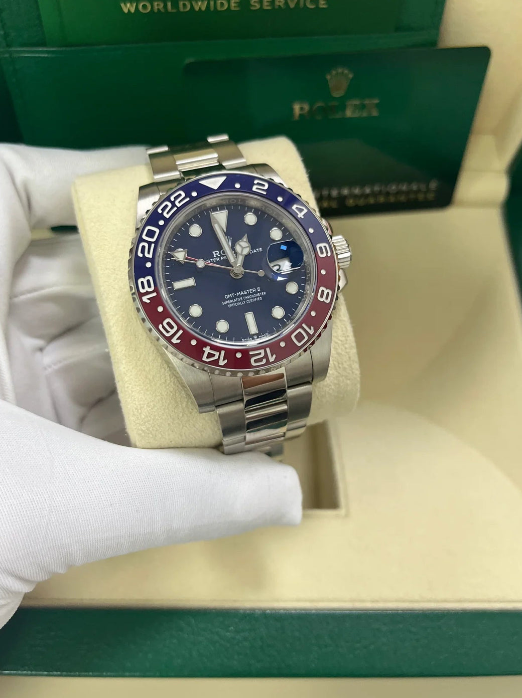 ROLEX GMT MASTER II OYSTER PEPSI