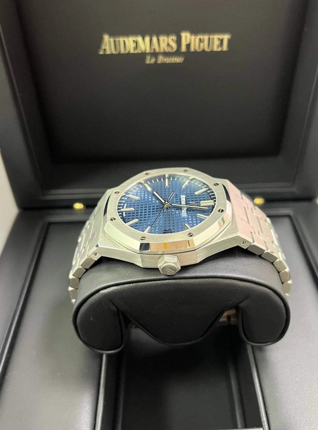 AUDEMARS PIGUET ROYAL OAK DEEP BLUE
