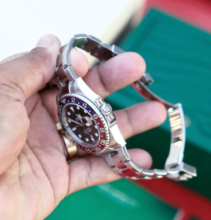 ROLEX GMT MASTER II OYSTER PEPSI