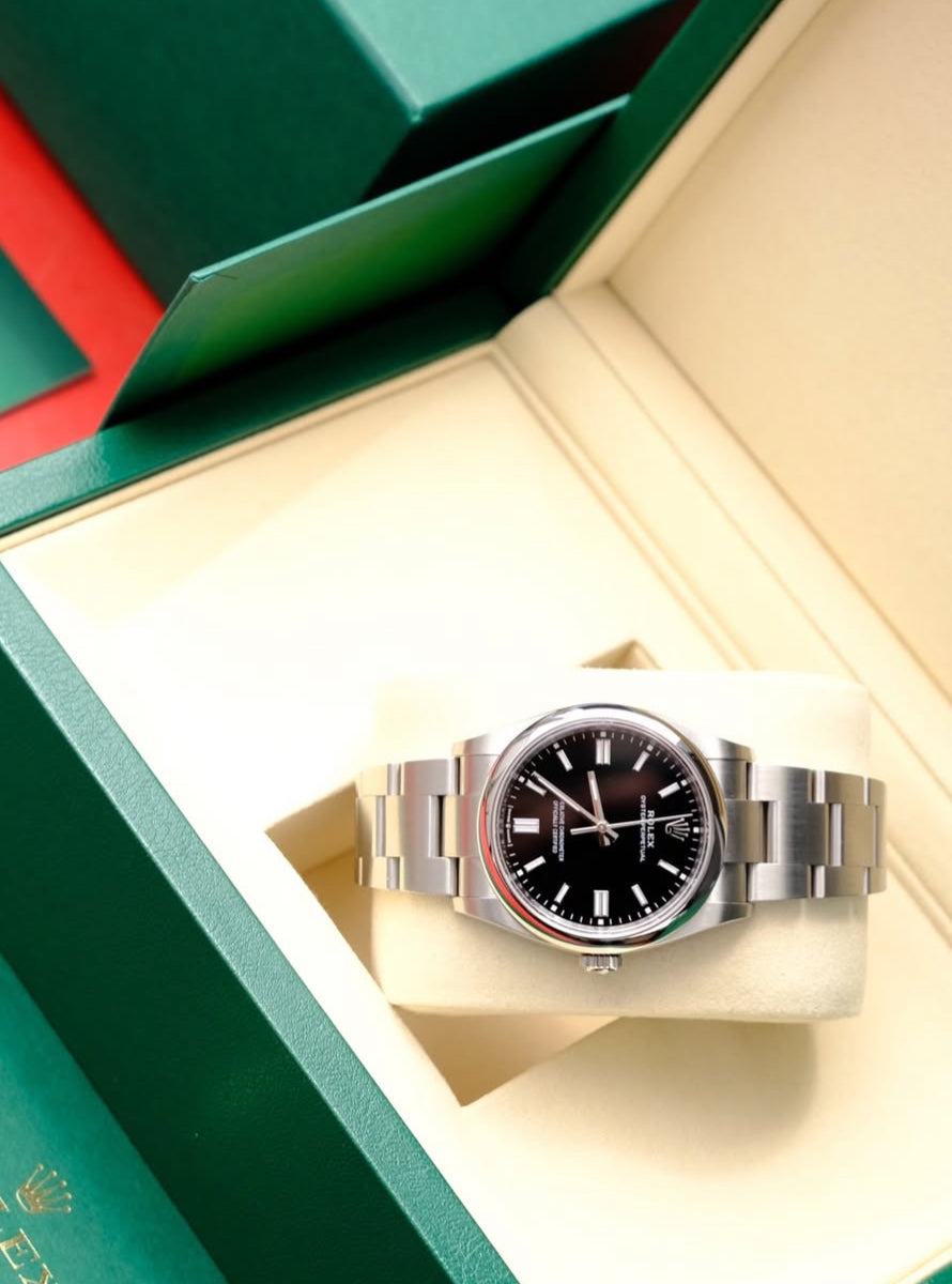 ROLEX OYSTER PERPETUAL BLACK DIAL