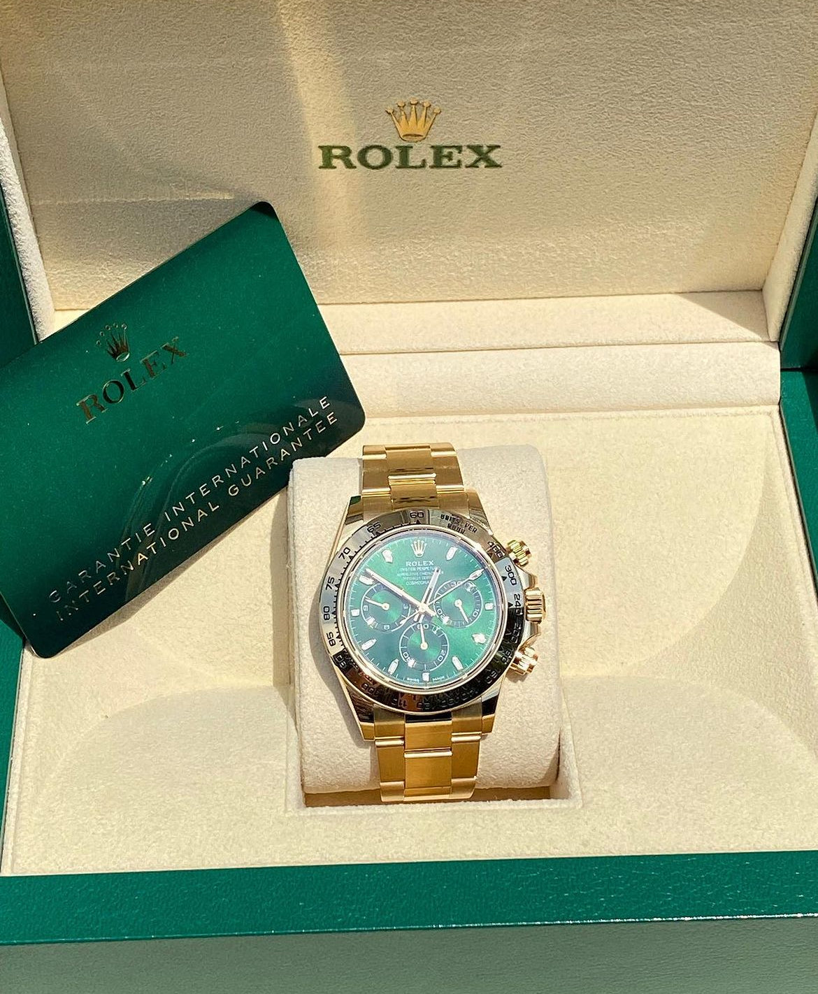 ROLEX DAYTONA GOLD & GREEN