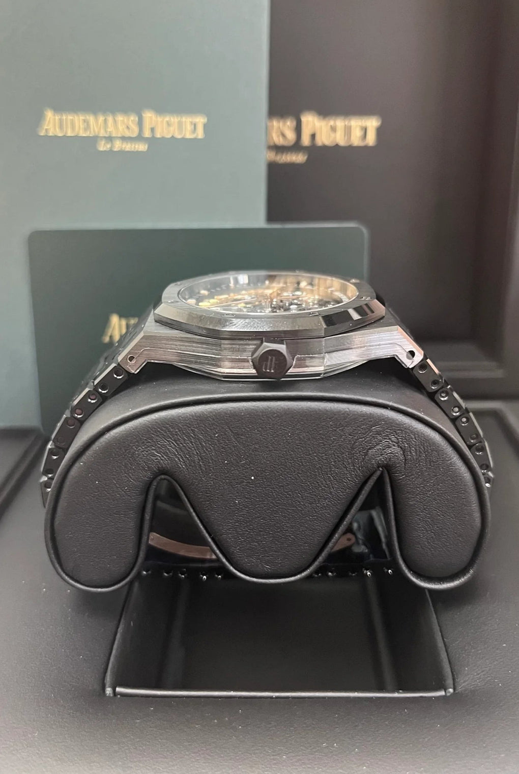 AUDEMARS PIGUET ROYAL OAK "SKELETON" BLACK