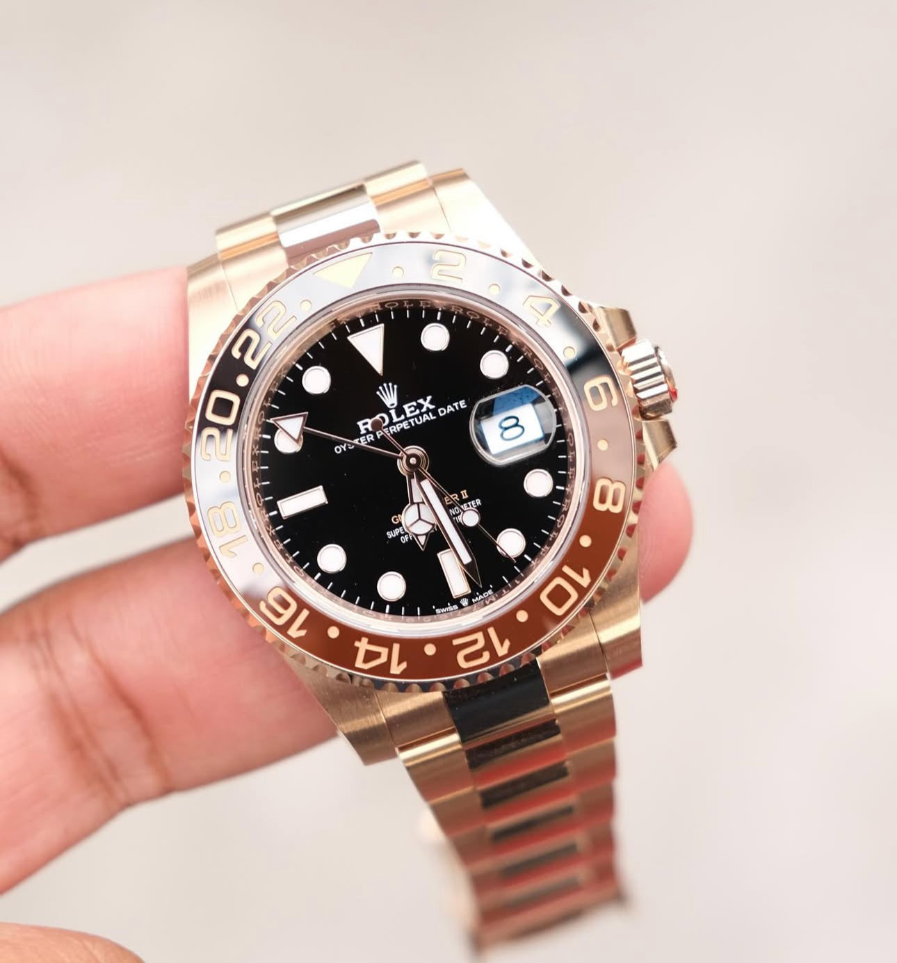 ROLEX GMT MASTER II "ROOT-BEER" ROSE'