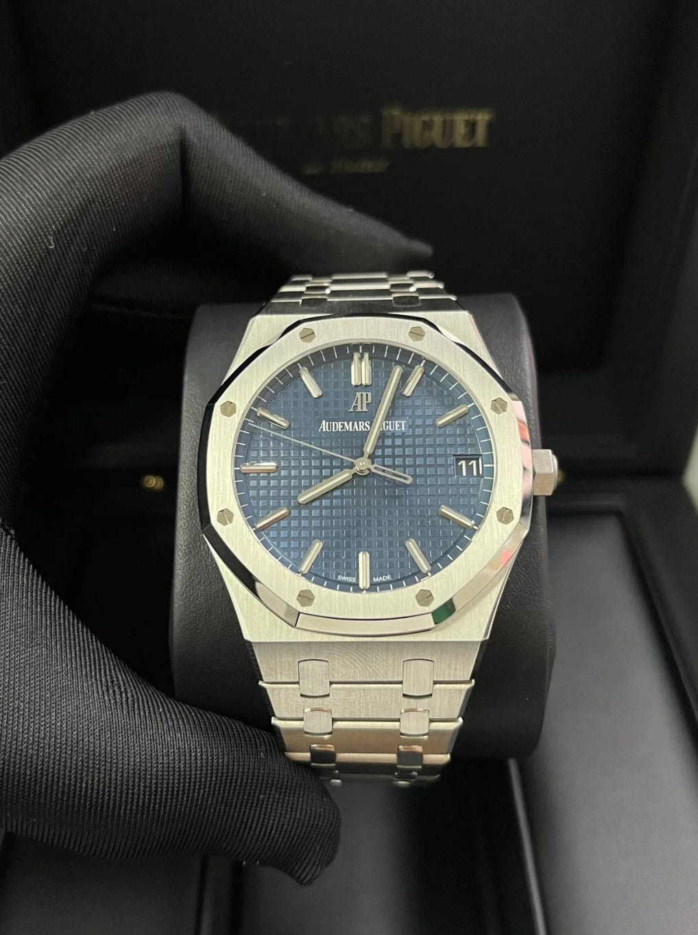 AUDEMARS PIGUET ROYAL OAK DEEP BLUE