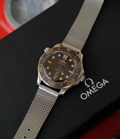OMEGA SEAMASTER 300m DIVER JAMES BOND 007