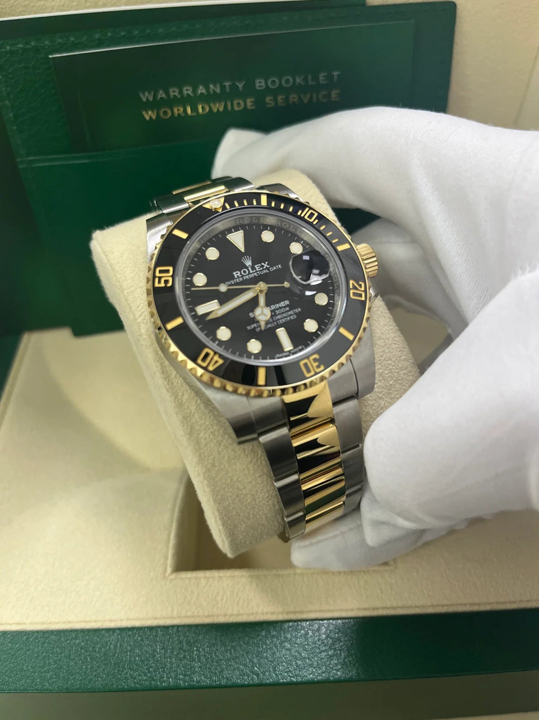 ROLEX SUBMARINER GOLD & BLACK