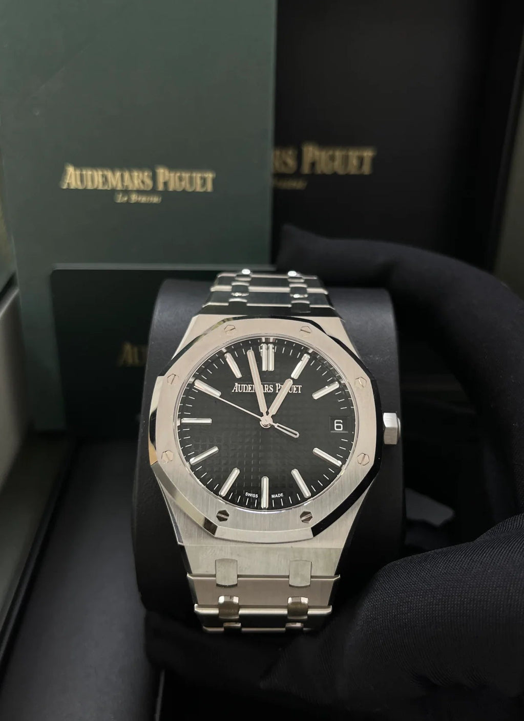 AUDEMARS PIGUET ROYAL OAK NIGHT BLACK