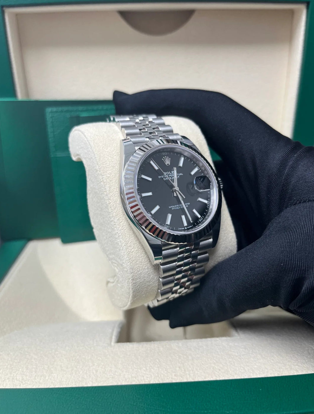 ROLEX DATEJUST JUBILÈE BLACK DIAL