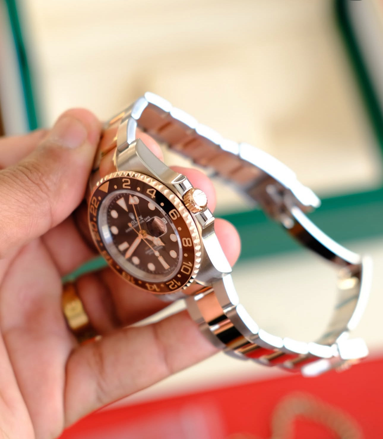 ROLEX GMT MASTER II "ROOT-BEER"