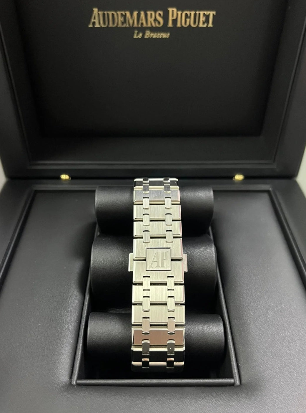AUDEMARS PIGUET ROYAL OAK DEEP BLUE