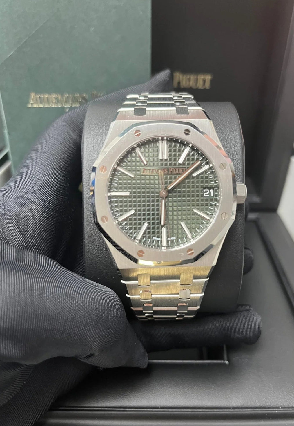 AUDEMARS PIGUET ROYAL OAK GREY DIAL