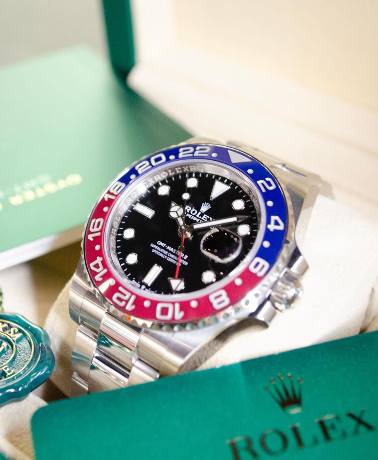 ROLEX GMT MASTER II OYSTER PEPSI