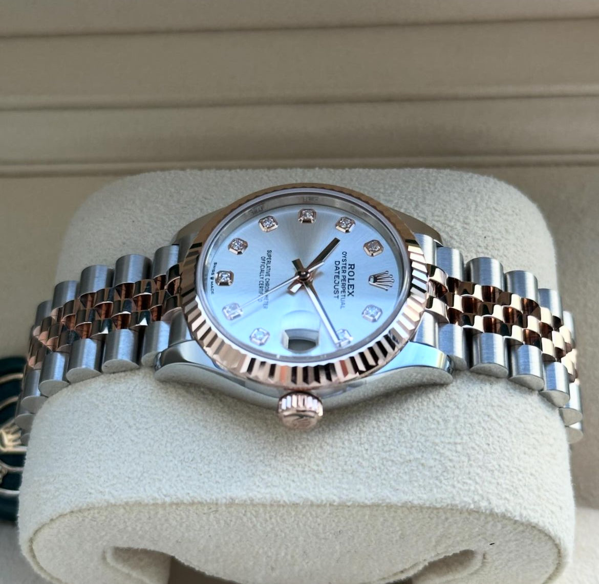 ROLEX DATEJUST JUBILEE FLUTED BEZEL