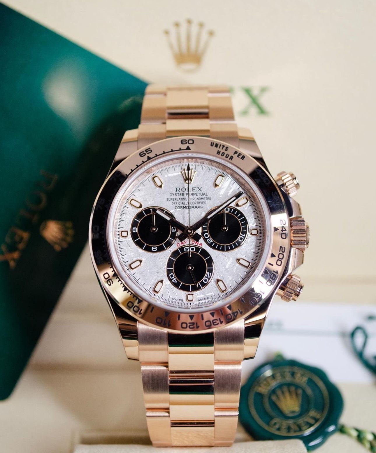 ROLEX DAYTONA OYSTER "GOLDEN HOUR"