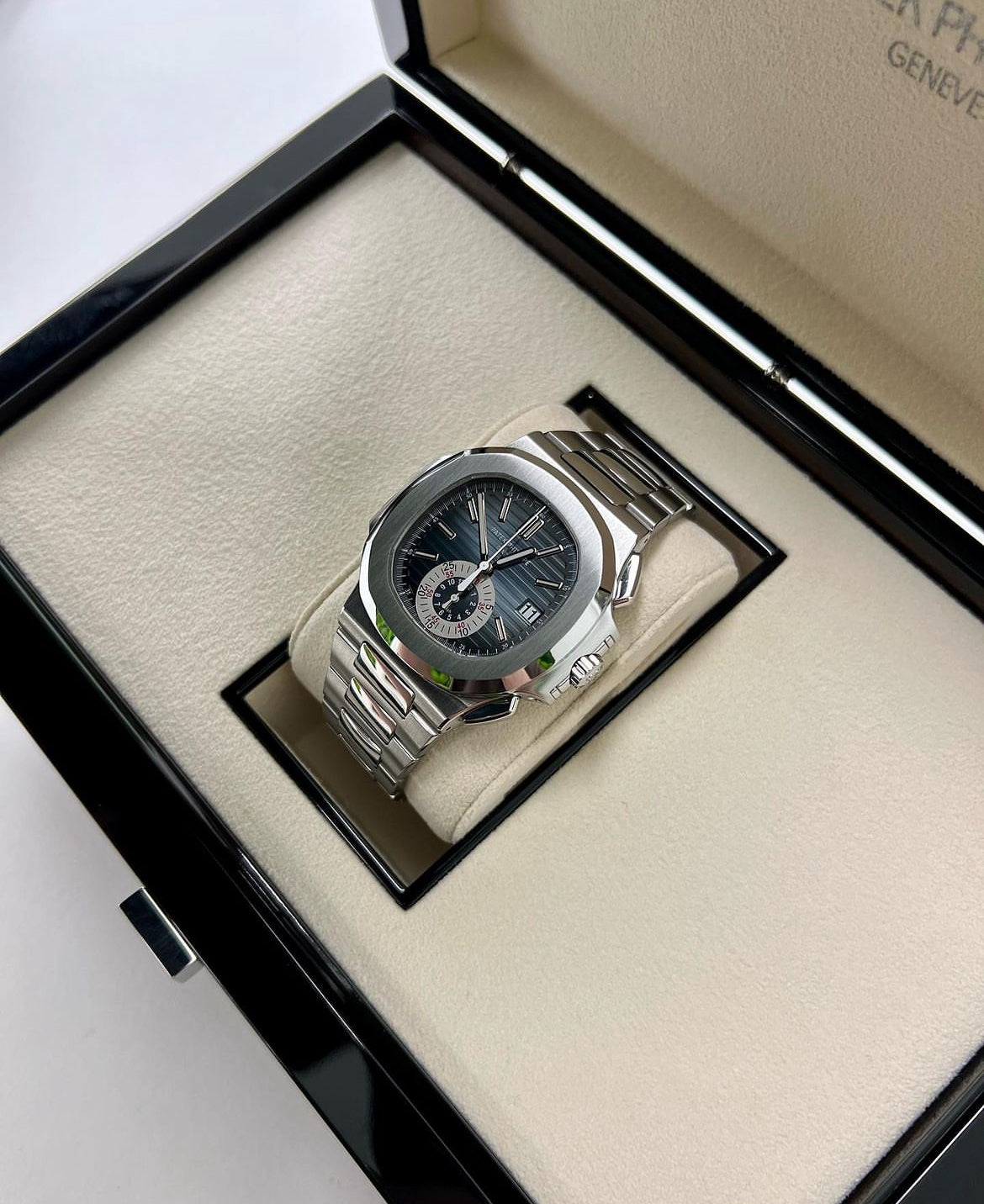 PATEK PHILIPPE NAUTILUS BLUE