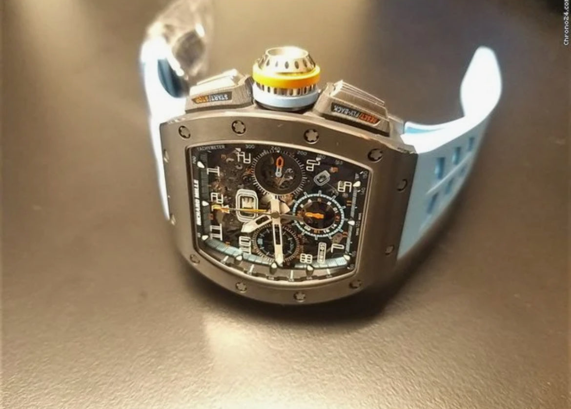 RICHARD MILLE CARBON