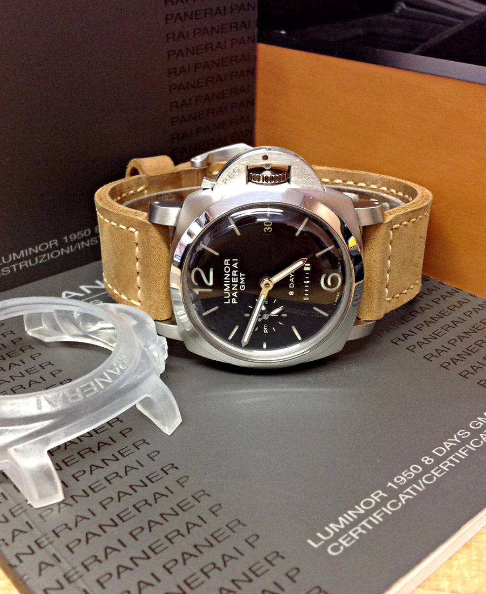 PANERAI LUMINOR GMT 8 DAY