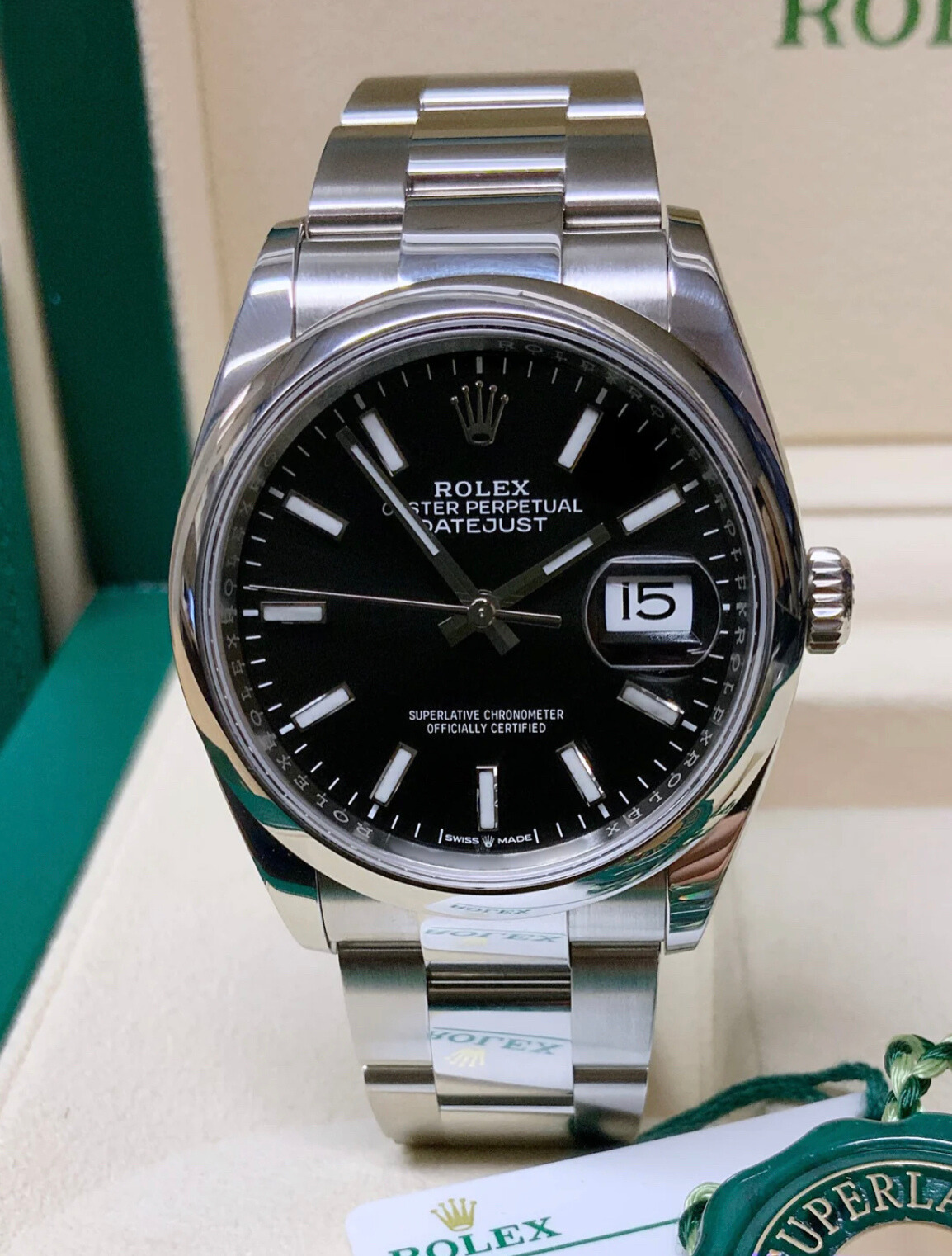 ROLEX DATEJUST OYSTER BLACK DIAL